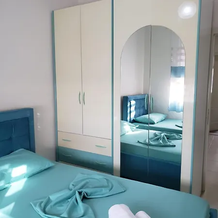 Malsi's, Private With Shared Bathroom And Kitchen Séjour chez l'habitant